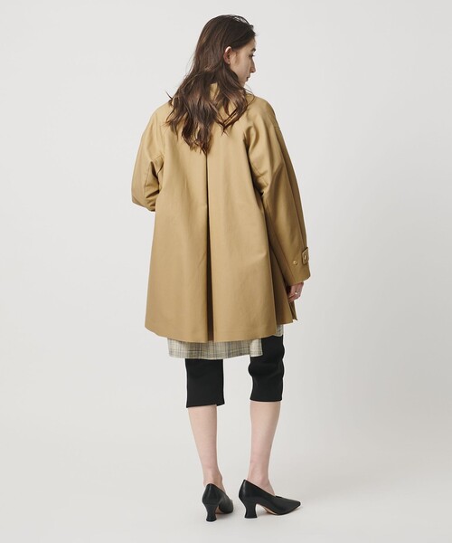 UNITED ARROWS（ユナイテッドアローズ）の「Aライン ステンカラーコート（ステンカラーコート・レディース・ネイビー/ベージュ・38/36）」の8枚目の写真