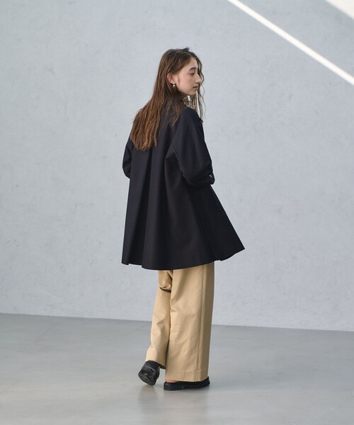 UNITED ARROWS（ユナイテッドアローズ）の「Aライン ステンカラーコート（ステンカラーコート・レディース・ネイビー/ベージュ・38/36）」の12枚目の写真