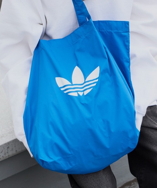 adidas（アディダス）の「adidas/アディダス　HERI S HEAD EC BAG ポケッタブル エコバッグ 2026年 夏 夏服（エコバッグ/サブバッグ・メンズ・ブラック/ブルー・FREE）」の16枚目の写真