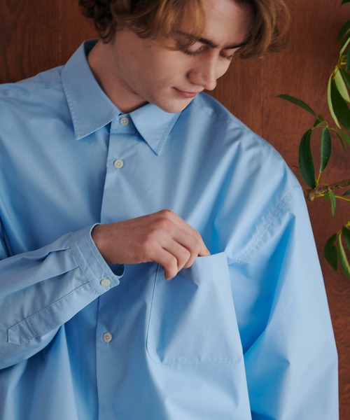 MAISON CLUB（メゾンクラブ）の「【MAISON CLUB】Broad Drawcord Box Shirt / ブロードドローコードボックスシャツ（シャツ/ブラウス・メンズ・サックスブルー/ホワイト/ブラック系1/ネイビー/サックスブルー系1・L/M）」の19枚目の写真