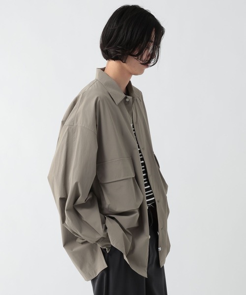 GEORGE'S(ジョージズ)の「BIGポケットテックシャツ(シャツ/ブラウス・メンズ・ベージュ/ライトグレー・MEDIUM/LARGE)」の7枚目の写真