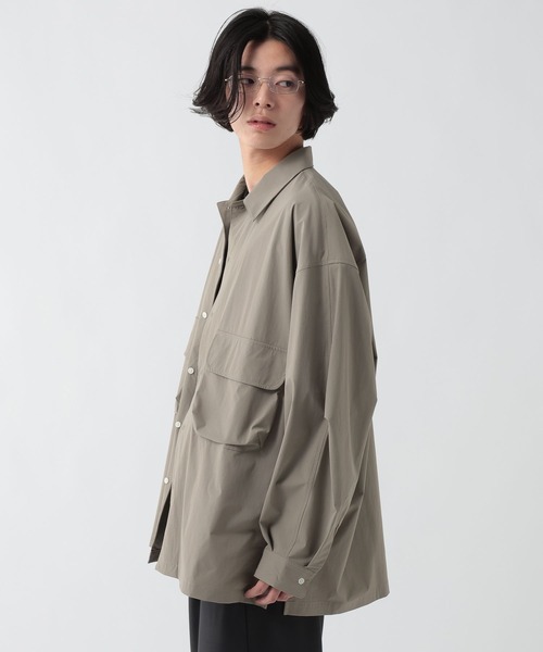 GEORGE'S(ジョージズ)の「BIGポケットテックシャツ(シャツ/ブラウス・メンズ・ベージュ/ライトグレー・MEDIUM/LARGE)」の9枚目の写真
