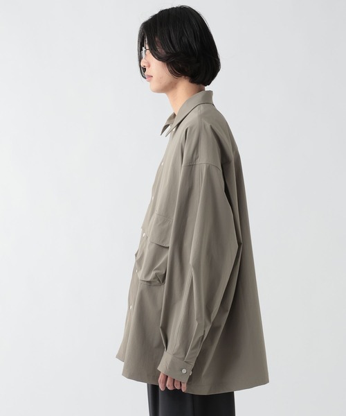 GEORGE'S(ジョージズ)の「BIGポケットテックシャツ(シャツ/ブラウス・メンズ・ベージュ/ライトグレー・MEDIUM/LARGE)」の11枚目の写真