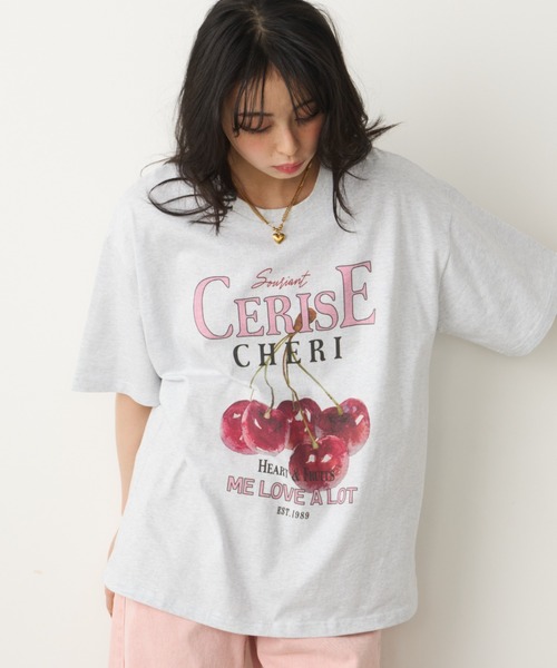 Unitage(ユニテージ)の「フルーツプリントBIG TEE(Tシャツ/カットソー・レディース・グレー系その他/グレー/ホワイト系その他/ホワイト・FREE)」の4枚目の写真