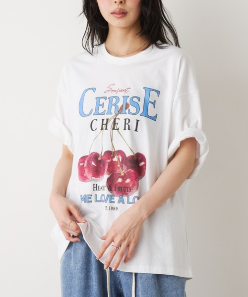 Unitage(ユニテージ)の「フルーツプリントBIG TEE(Tシャツ/カットソー・レディース・グレー系その他/グレー/ホワイト系その他/ホワイト・FREE)」の5枚目の写真
