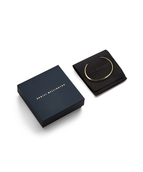 Daniel Wellington（ダニエルウェリントン）の「Classic Arch Cuff 6.0MM（ブレスレット・メンズ・イエローゴールド/ピンクゴールド/シルバー・S/L）」の5枚目の写真
