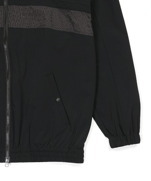 The DUFFER of ST.GEORGE(ザダファーオブセントジョージ)の「〔BLACK LABEL〕CORDURA RIPSTOP STAND BZ:セットアップ対応 コーデュラ リップストップ スタンドブルゾン(ナイロンジャケット・メンズ・ブラック・X-LARGE/LARGE/MEDIUM/SMALL)」の12枚目の写真