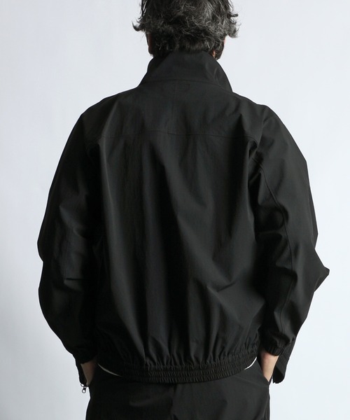 The DUFFER of ST.GEORGE(ザダファーオブセントジョージ)の「〔BLACK LABEL〕CORDURA RIPSTOP STAND BZ:セットアップ対応 コーデュラ リップストップ スタンドブルゾン(ナイロンジャケット・メンズ・ブラック・X-LARGE/LARGE/MEDIUM/SMALL)」の9枚目の写真