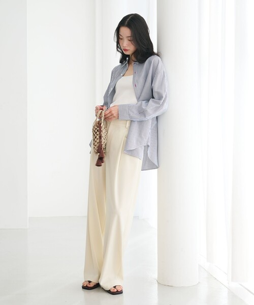 BEAUTY&YOUTH UNITED ARROWS（ビューティーアンドユースユナイテッドアローズ）の「【WEB限定】ストライプ レギュラーシャツ（シャツ/ブラウス・レディース・ライトブルー/ベージュ/ネイビー・FREE）」の7枚目の写真