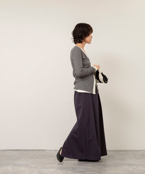 MAQWEL(マクウェル)の「【MAQWEL/マクウェル】タックロングスカート(スカート・レディース・ベージュ/ネイビー・M/S)」の11枚目の写真