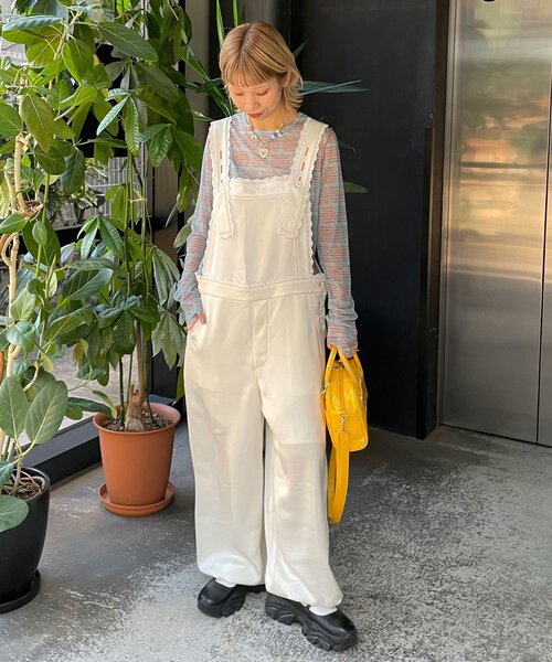 HELLO.SANFRANCISCO(ハローサンフランシスコ)の「【HELLO.SANFRANCISCO/ハローサンフランシスコ】レースサテンオーバーオール(サロペット/オーバーオール・レディース・ホワイト/ブラック・ONE SIZE)」の18枚目の写真