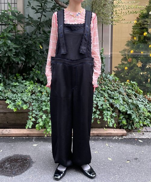 HELLO.SANFRANCISCO(ハローサンフランシスコ)の「【HELLO.SANFRANCISCO/ハローサンフランシスコ】レースサテンオーバーオール(サロペット/オーバーオール・レディース・ホワイト/ブラック・ONE SIZE)」の4枚目の写真
