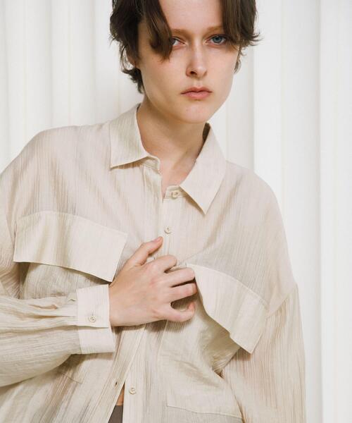 LAATO（ラート）の「drawstring shirts（シャツ/ブラウス・レディース・カーキ/オフホワイト・FREE）」の2枚目の写真