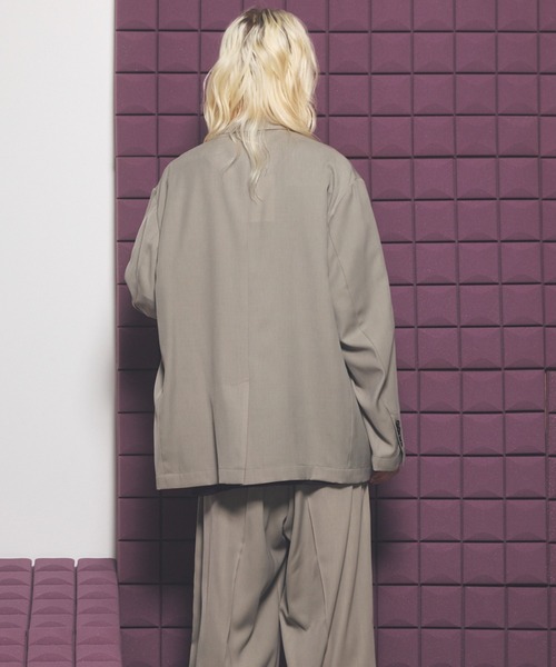MAISON SPECIAL(メゾンスペシャル)の「《UNISEX》TW Worsted Relax-Over 2B Tailored Jacket/TWウーステッドリラックスオーバー2Bテーラードジャケット【MAISON SPECIAL/メゾンスペシャル】■セットアップ対応■(テーラードジャケット・メンズ・グレイッシュベージュ/ブラック/ベージュ/グレー・2/1/0)」の20枚目の写真