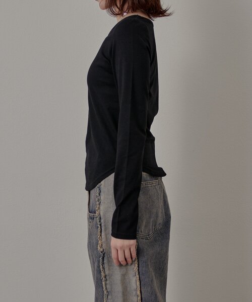 mline（エムライン）の「[mline]プレート ラウンドＴシャツ（Tシャツ/カットソー・レディース・オフホワイト/ブラック・FREE）」の15枚目の写真