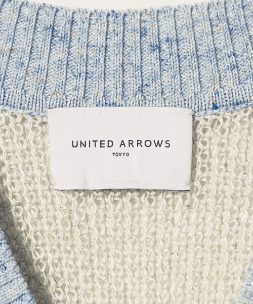 UNITED ARROWS(ユナイテッドアローズ)の「カラーヤーン Vネック ニット ‐ウォッシャブル‐(ニット/セーター・レディース・ダークグレー/ライトグレー/ターコイズブルー系・FREE)」の17枚目の写真