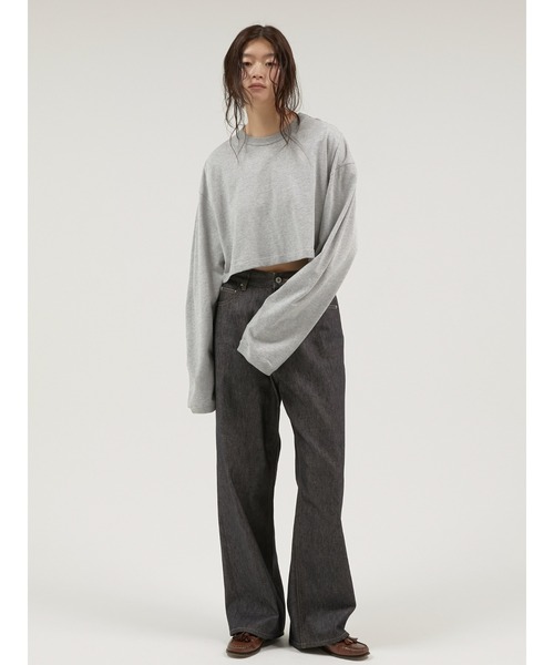 LA PEAU DE GEM(ラポドゥジェム)の「スリーブタッククロップドロングTシャツ クロップド丈カットソー / 【LA PEAU DE GEM】 sleeve tuck cropped long tee(Tシャツ/カットソー・レディース・ブラック/ホワイト/グレー/ブラウン/アイボリー・FREE)」の13枚目の写真