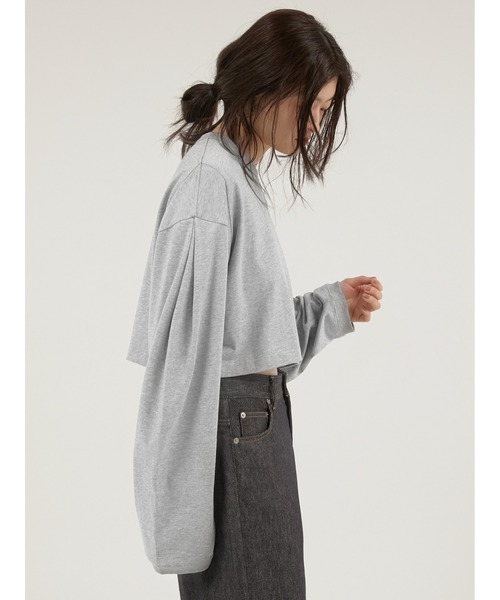 LA PEAU DE GEM(ラポドゥジェム)の「スリーブタッククロップドロングTシャツ クロップド丈カットソー / 【LA PEAU DE GEM】 sleeve tuck cropped long tee(Tシャツ/カットソー・レディース・ブラック/ホワイト/グレー/ブラウン/アイボリー・FREE)」の12枚目の写真