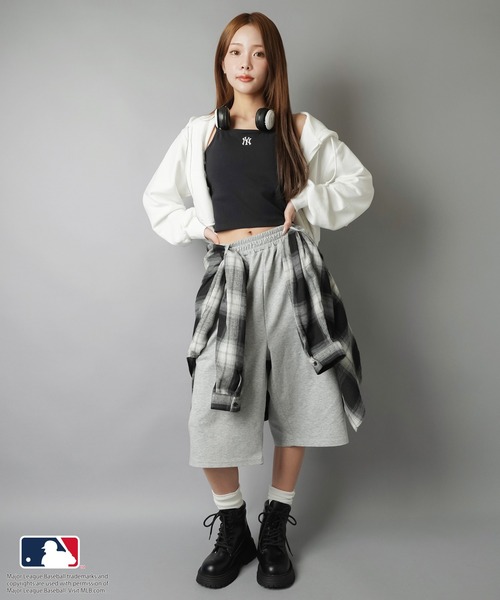 MLB(メジャーリーグベースボール)の「【MLB/メジャーリーグベースボール】カップ付きリブキャミソール(キャミソール・レディース・ブラック/オートミール/杢グレー/オフホワイト・ONESIZE)」の11枚目の写真