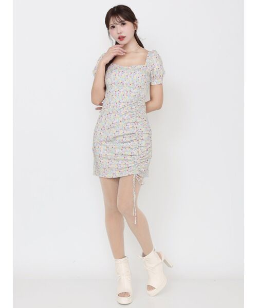 EATME(イートミー)の「【日比谷花壇コラボ】フラワープリントアシンメトリーワンピース(ワンピース・レディース・ピンク/ブラック/ブルー・MEDIUM/SMALL)」の16枚目の写真