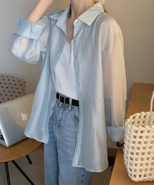 mielu(ミエル)の「バックスリットシアーシャツ(シャツ/ブラウス・レディース・ピンク/ブルー/ホワイト・MEDIUM/LARGE)」の3枚目の写真