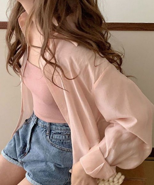 mielu(ミエル)の「バックスリットシアーシャツ(シャツ/ブラウス・レディース・ピンク/ブルー/ホワイト・MEDIUM/LARGE)」の8枚目の写真
