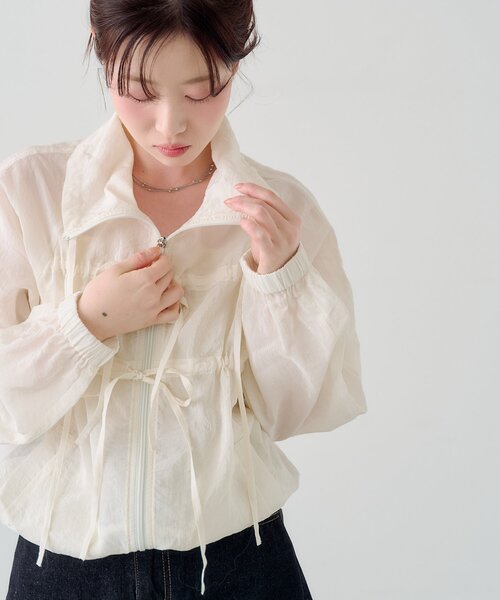 Kastane（カスタネ）の「リボンナイロンブルゾン（ブルゾン・レディース・ピンク/サックスブルー/アイボリー・FREE）」の4枚目の写真