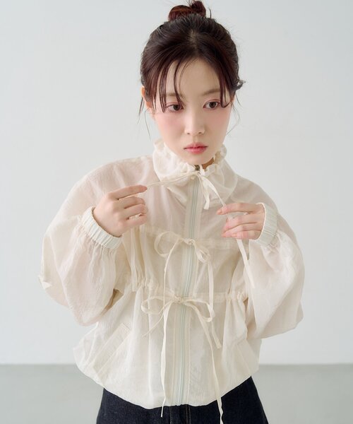 Kastane（カスタネ）の「リボンナイロンブルゾン（ブルゾン・レディース・ピンク/サックスブルー/アイボリー・FREE）」の5枚目の写真