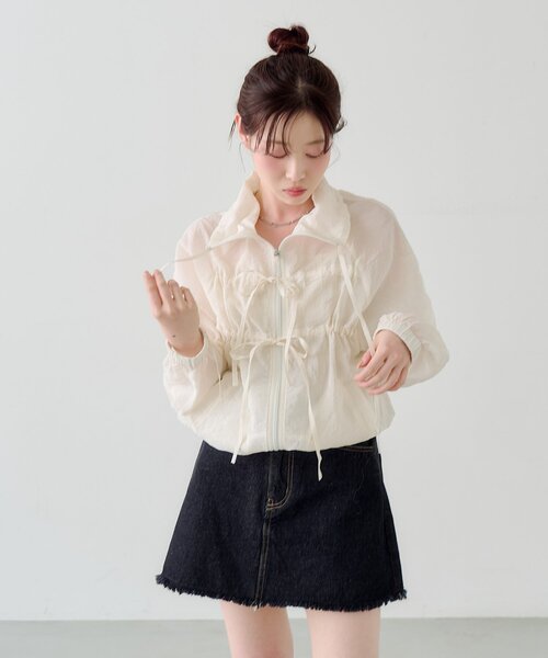 Kastane（カスタネ）の「リボンナイロンブルゾン（ブルゾン・レディース・ピンク/サックスブルー/アイボリー・FREE）」の6枚目の写真