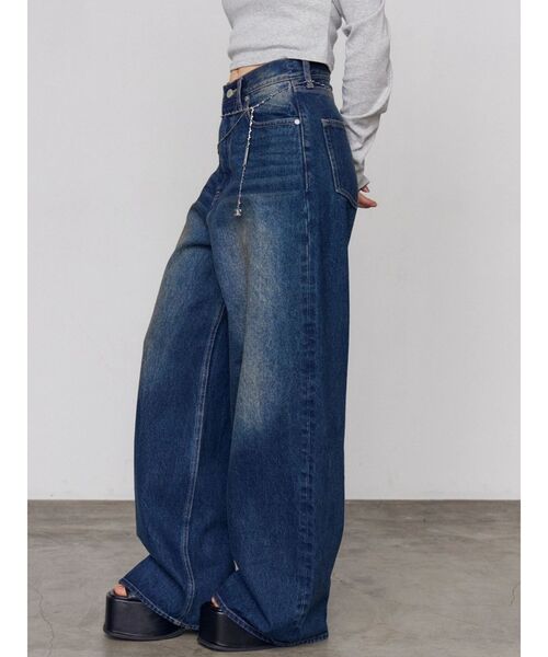 EMODA(エモダ)の「ヴィンテージライクルーズジーンズ(デニムパンツ・レディース・インディゴブルー/ライトブルー・MEDIUM/SMALL)」の14枚目の写真