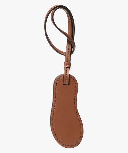 MICHAEL KORS(マイケルコース)の「ロゴ スライドサンダル バッグチャーム(その他小物・レディース・ブラウン系・FREE)」の2枚目の写真