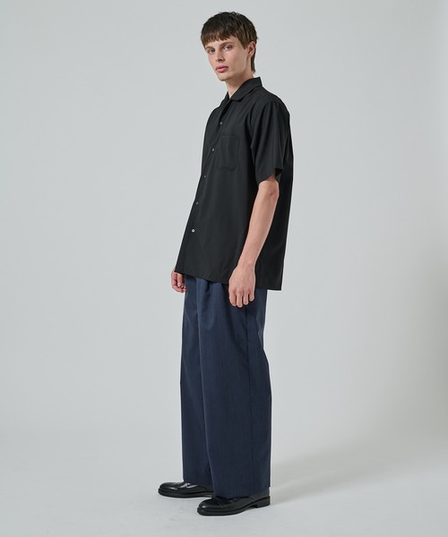 markaware（マーカウェア）の「【MARKAWARE】オーガニックウール 2/80 トロピカル / イタリアンオープンカラーS/Sシャツ（シャツ/ブラウス・メンズ・ネイビー/ブラック/ダークグレー・1/2）」の7枚目の写真