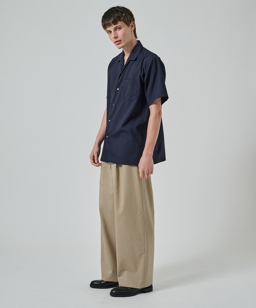 markaware（マーカウェア）の「【MARKAWARE】オーガニックウール 2/80 トロピカル / イタリアンオープンカラーS/Sシャツ（シャツ/ブラウス・メンズ・ネイビー/ブラック/ダークグレー・1/2）」の10枚目の写真