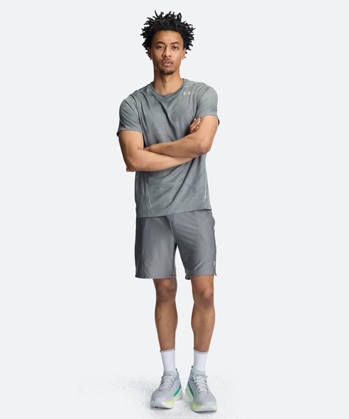 UNDER ARMOUR(アンダーアーマー)の「UAクール プロ ベント ショートスリーブ Tシャツ(トレーニング/メンズ)(Tシャツ/カットソー・メンズ・グレー・XL/L/M/S/3XL/2XL)」の5枚目の写真