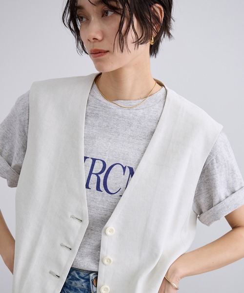 SALON adam et rope'(サロン アダム エ ロペ)の「NALYAビスコース・麻ツイルジレ / セットアップ対応(ベスト・レディース・ブルー系その他2/キナリ/ブラック・FREE)」の9枚目の写真