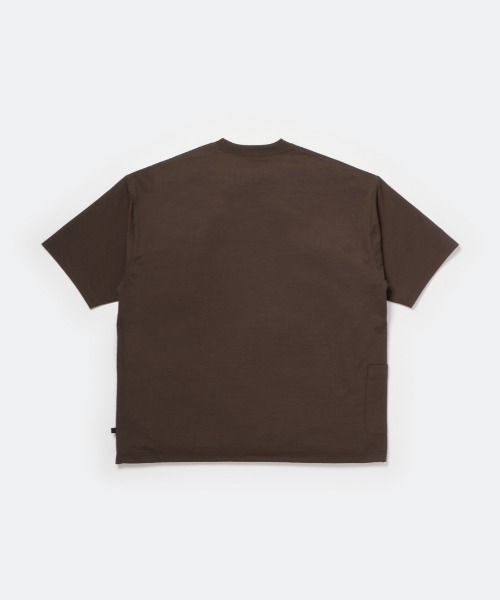 DAIWA PIER39（ダイワピア39）の「TECH SIDE POCKET S/S TEE BE-32026（Tシャツ/カットソー・メンズ・ホワイト/ブルー/オリーブ/ブラック/ブラウン・X-LARGE/LARGE/SMALL/MEDIUM）」の6枚目の写真