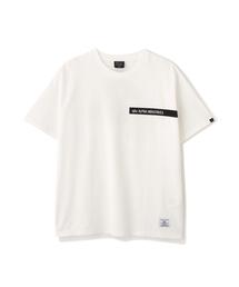 Alpha Industries（アルファインダストリーズ）の「【日本限定】Alpha Industries/アルファ インダストリーズ/EYES ON THE PRIZE PIN‐UP T‐SHIRT/アイズ オン ザ プライズ ピンナップTシャツ（Tシャツ/カットソー）」