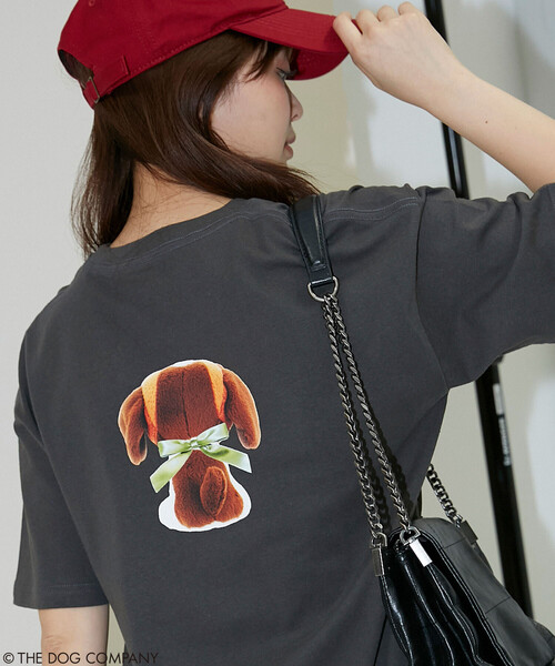 PUBLUX(パブリュクス)の「PUBLUX/パブリュクス THE DOG / ぬいぐるみ アート Tシャツ 限定展開(Tシャツ/カットソー・レディース・ネイビー/チャコールグレー/オフホワイト・フリ-)」の13枚目の写真