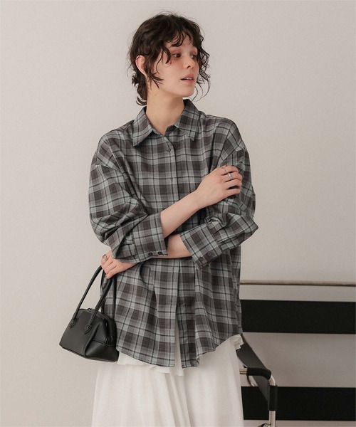 titivate(ティティベイト)の「カシュクールチェックオーバーシャツ(シャツ/ブラウス・レディース・ベージュ/ブルー/ダークブラウン/グレー・FREE)」の7枚目の写真
