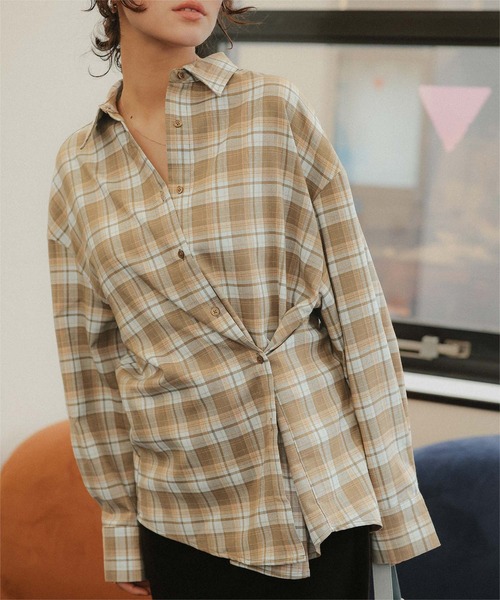 titivate(ティティベイト)の「カシュクールチェックオーバーシャツ(シャツ/ブラウス・レディース・ベージュ/ブルー/ダークブラウン/グレー・FREE)」の17枚目の写真