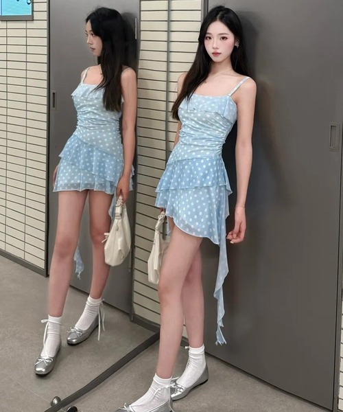 AsheKsha(アシクシャ)の「甘い欲望の風ブルーのドット柄フリルキャミソールワンピース(ワンピース・レディース・ブルー・F)」の19枚目の写真
