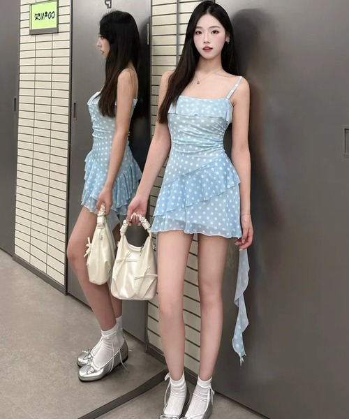 AsheKsha(アシクシャ)の「甘い欲望の風ブルーのドット柄フリルキャミソールワンピース(ワンピース・レディース・ブルー・F)」の20枚目の写真