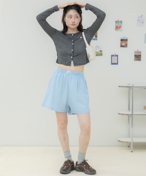 HEILIS（ヘイリス）の「ワンハンドルジップミニ軽量バッグ/ミニバッグ ワンハンドルバッグ ハンドバッグ 軽量バッグ ジップバッグ ファスナー付き コンパクトバッグ ナイロンバッグ 秋 秋服 秋コーデ 秋バッグ 秋小物 秋冬 秋冬コーデ 長袖コーデ ニットコーデ カーディガンコーデ ジャケットコーデ ライトアウター 韓国ファッション 韓国コーデ カジュアル シンプル ブラック アイボリー ピンク レッド イエロー（ハンドバッグ・レディース・ブラック/レッド/アイボリー/ライトイエロー/ピンク・FREE）」の16枚目の写真
