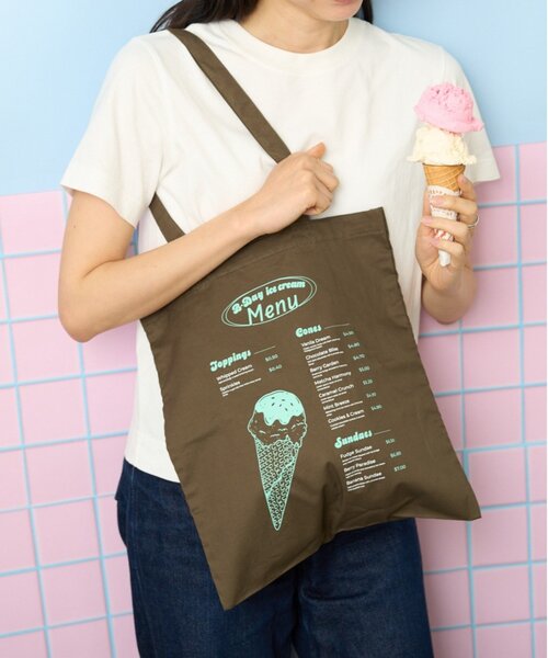 BIRTHDAY BAR(バースデイバー)の「B-DAYアイスクリーム コットントートバック(トートバッグ・レディース・ブラウン/バイオレット・0)」の2枚目の写真