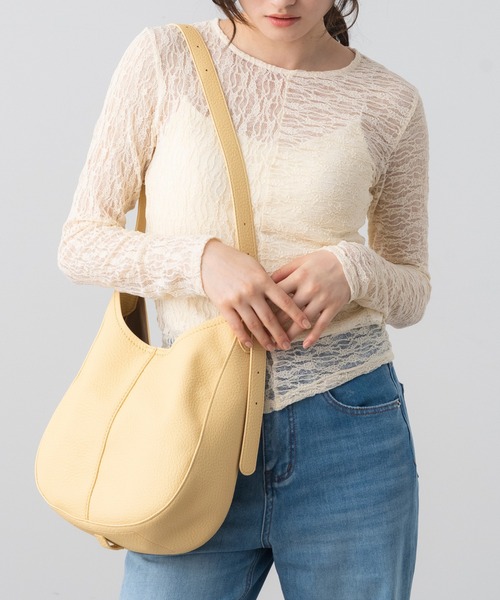 AJUGA.(アジュガ)の「ワンショルダーエコレザーバッグ(ショルダーバッグ・レディース・ライトイエロー/アイボリー・ONE SIZE)」の21枚目の写真
