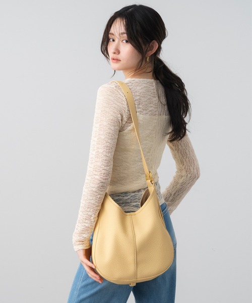 AJUGA.(アジュガ)の「ワンショルダーエコレザーバッグ(ショルダーバッグ・レディース・ライトイエロー/アイボリー・ONE SIZE)」の20枚目の写真