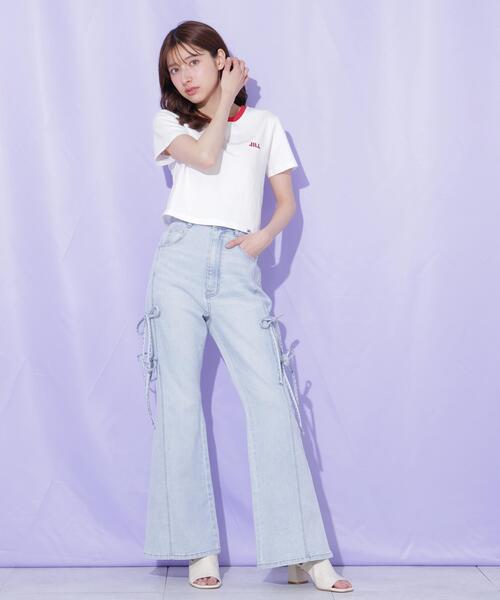 JILL by JILL STUART(ジルバイジルスチュアート)の「【再入荷】サイドリボンフレアデニム(デニムパンツ・レディース・ブルー/ネイビー・M/S)」の3枚目の写真