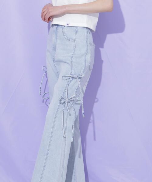 JILL by JILL STUART(ジルバイジルスチュアート)の「【再入荷】サイドリボンフレアデニム(デニムパンツ・レディース・ブルー/ネイビー・M/S)」の18枚目の写真