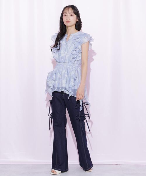 JILL by JILL STUART(ジルバイジルスチュアート)の「【再入荷】サイドリボンフレアデニム(デニムパンツ・レディース・ブルー/ネイビー・M/S)」の14枚目の写真