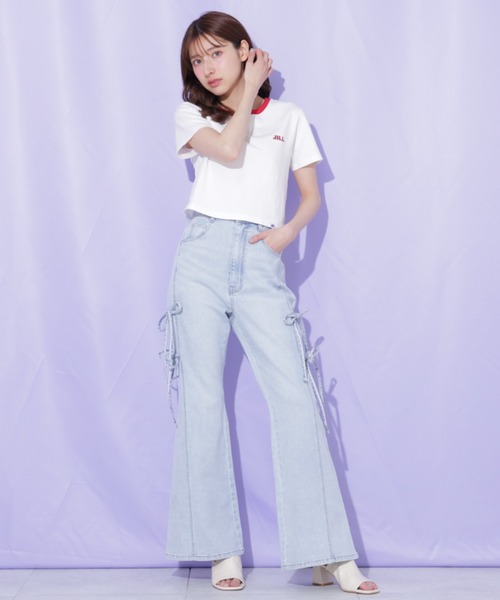 JILL by JILL STUART（ジルバイジルスチュアート）の「【再入荷】サイドリボンフレアデニム（デニムパンツ・レディース・ブルー・M/S）」の5枚目の写真